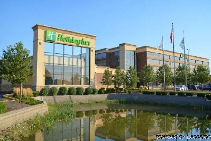Fairfield By Marriott & Chicago Hotel