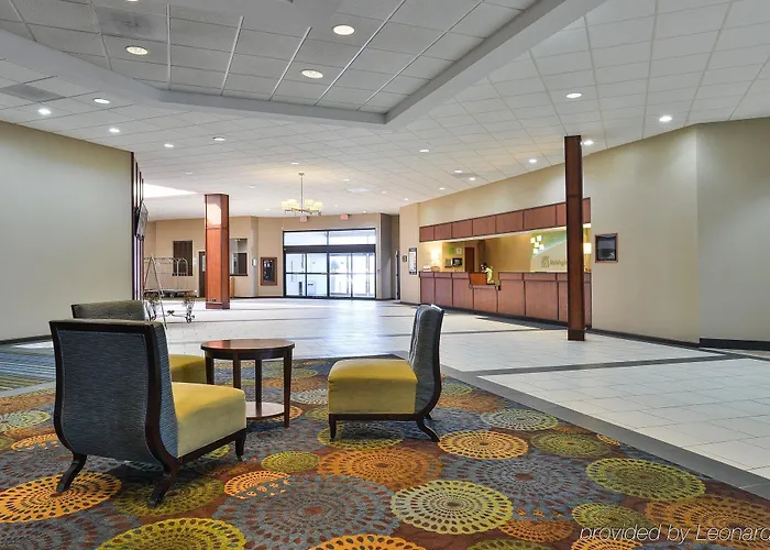 Fairfield By Marriott & Chicago Hotel 3*