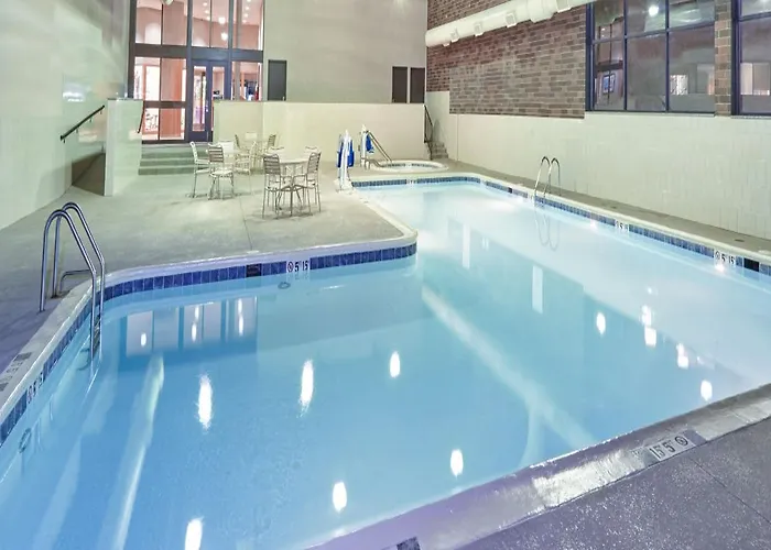 Hotel Fairfield By Marriott & Chicago Matteson
